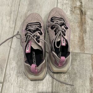 Nike street wear shoes super comfortable and cute.